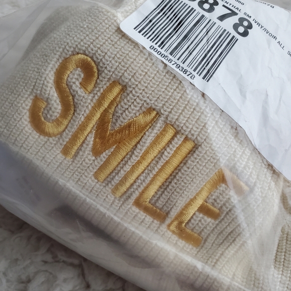Anthropologie x Kerri Rosenthal Smile Beanie main image 7